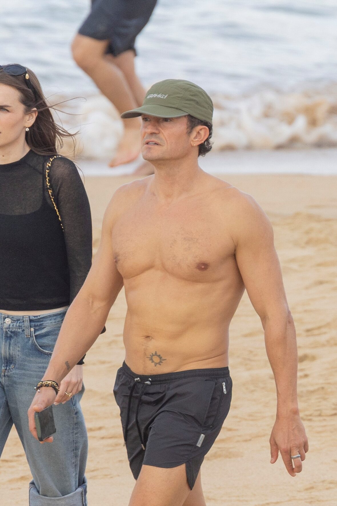 Orlando Bloom shirtless in Spain