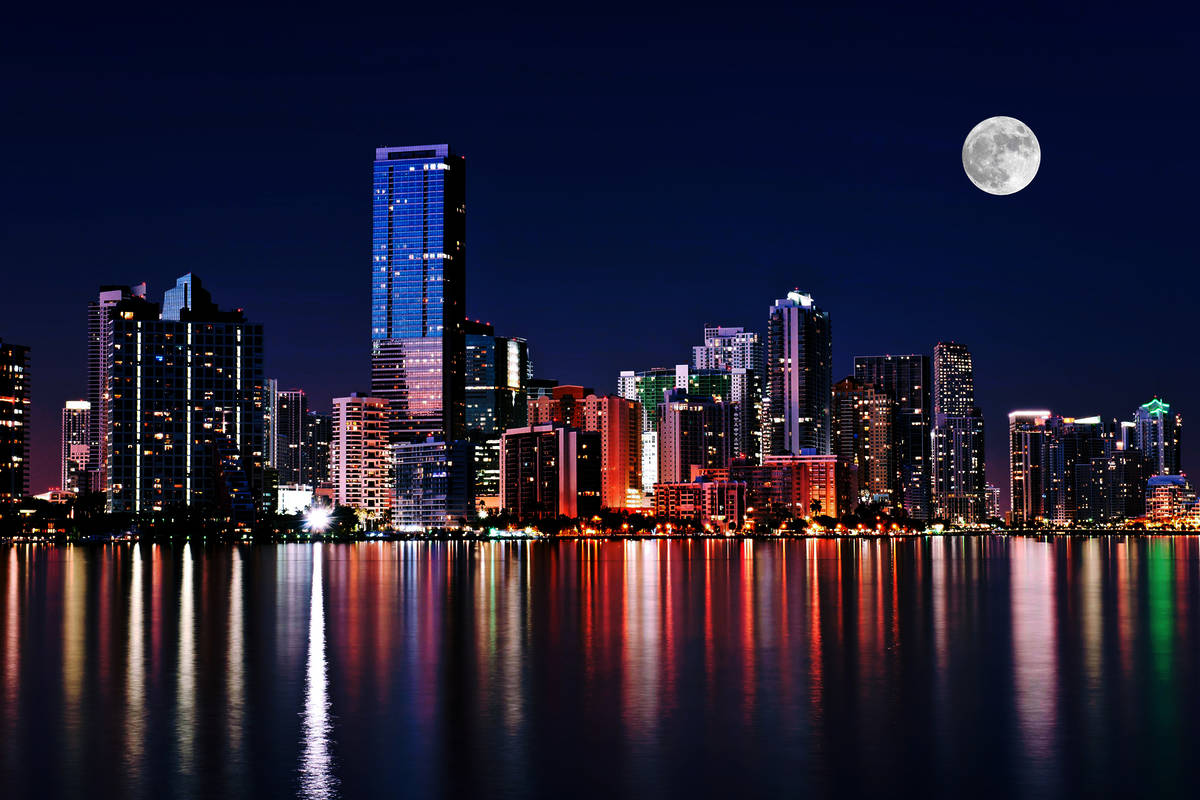 September's full ‘Harvest Moon’ lights up Miami skies this weekend