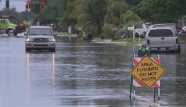 Broward flooding turns streets into lakes, delays flights at Fort Lauderdale airport