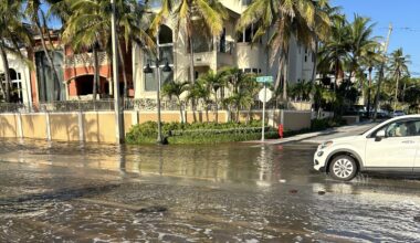 King tide flooding hits South Florida this weekend; more rain to come this week – Sun Sentinel