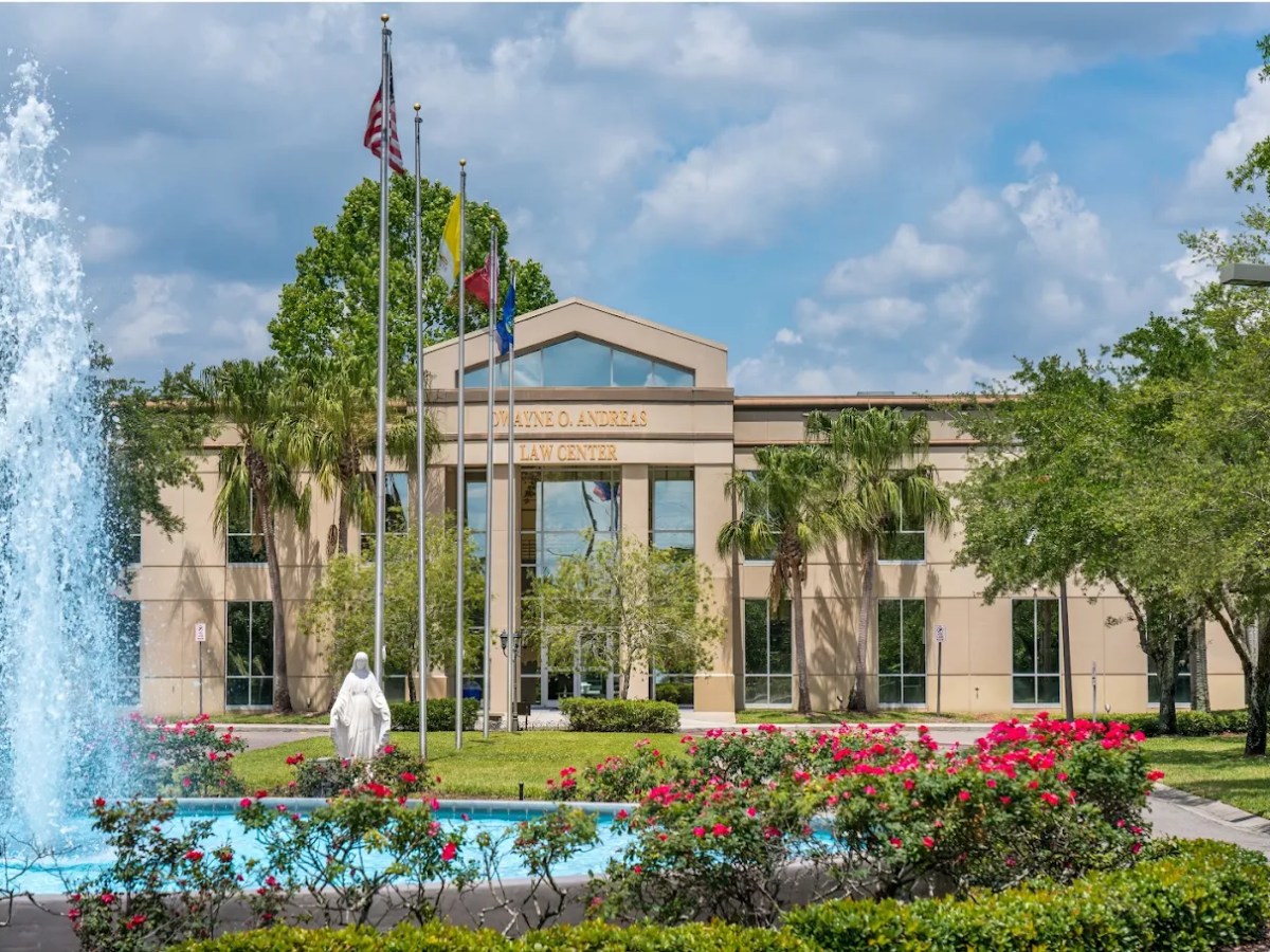 Lawsuit claims Barry University was negligent in hiring professor who faces charges of video voyeurism, child porn possession