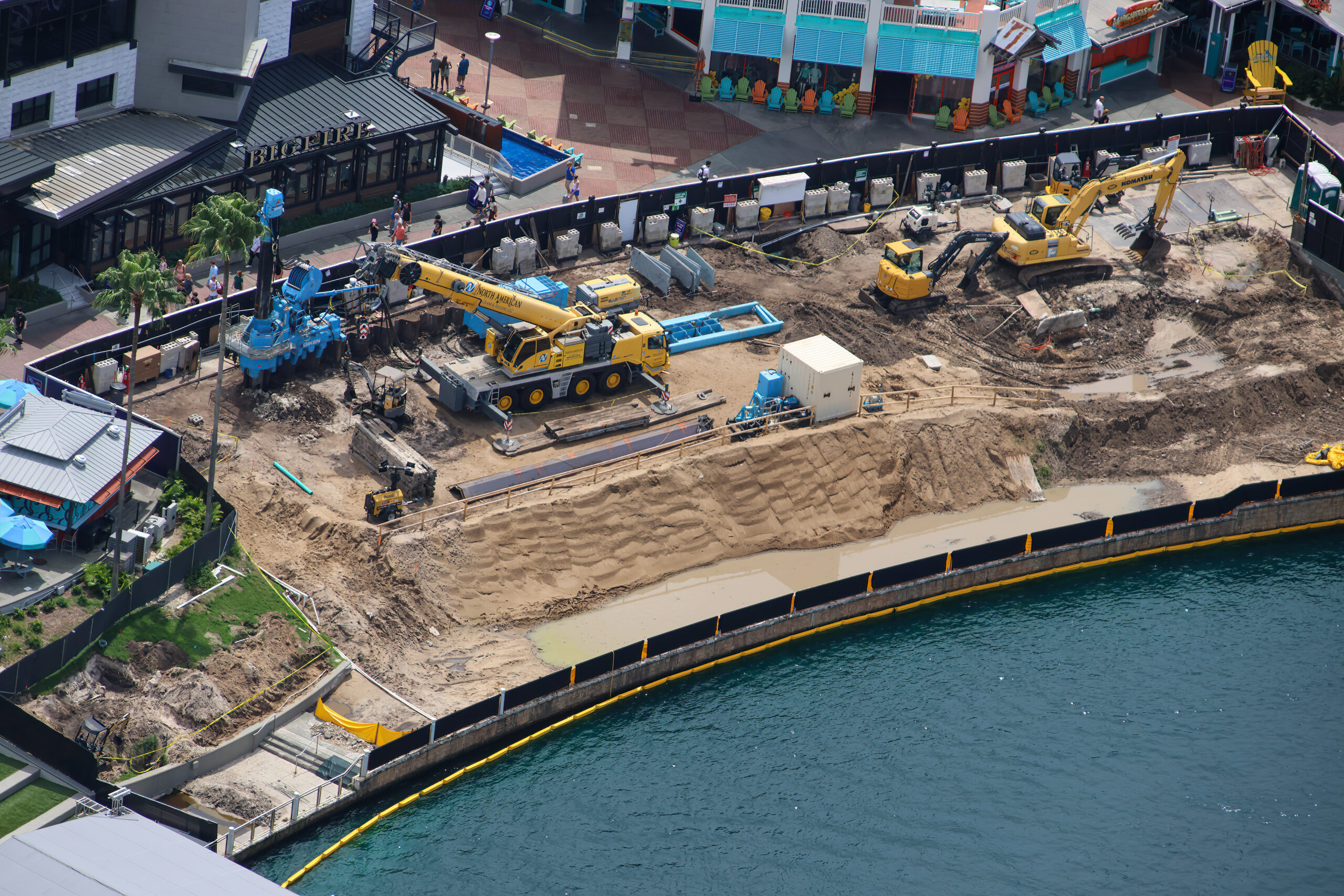 Luke Combs Category 10 Concept Art Added to Construction Walls in Universal CityWalk Orlando