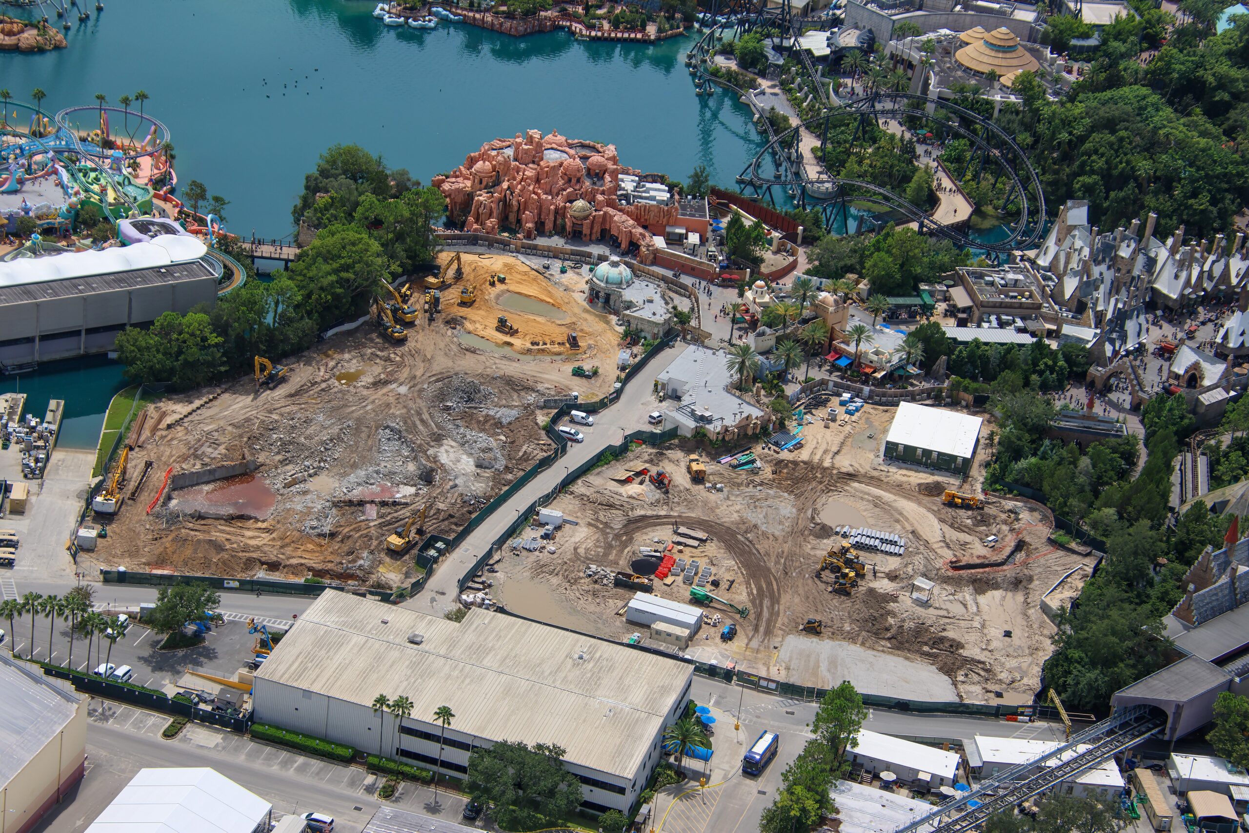 Crews have flattened most of The Lost Continent in Universal Islands of Adventure and constructed a new retaining wall.