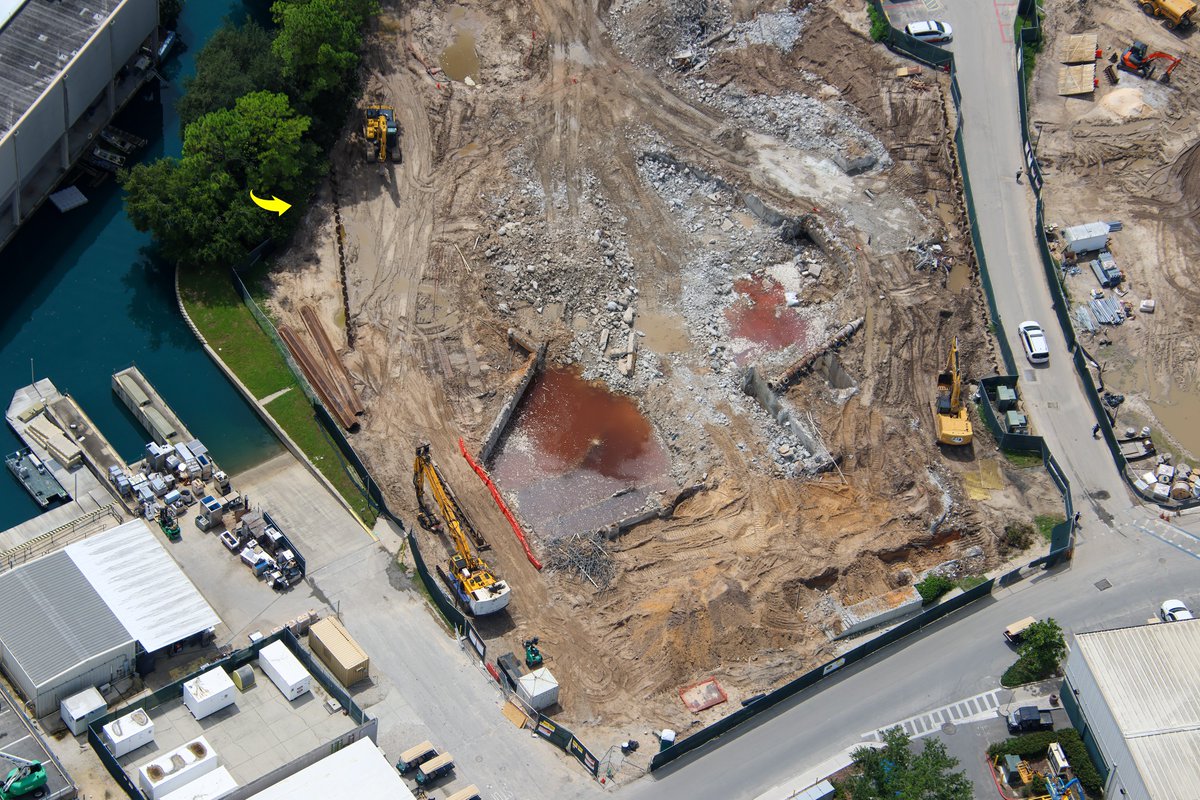 Crews have flattened most of The Lost Continent in Universal Islands of Adventure and constructed a new retaining wall.