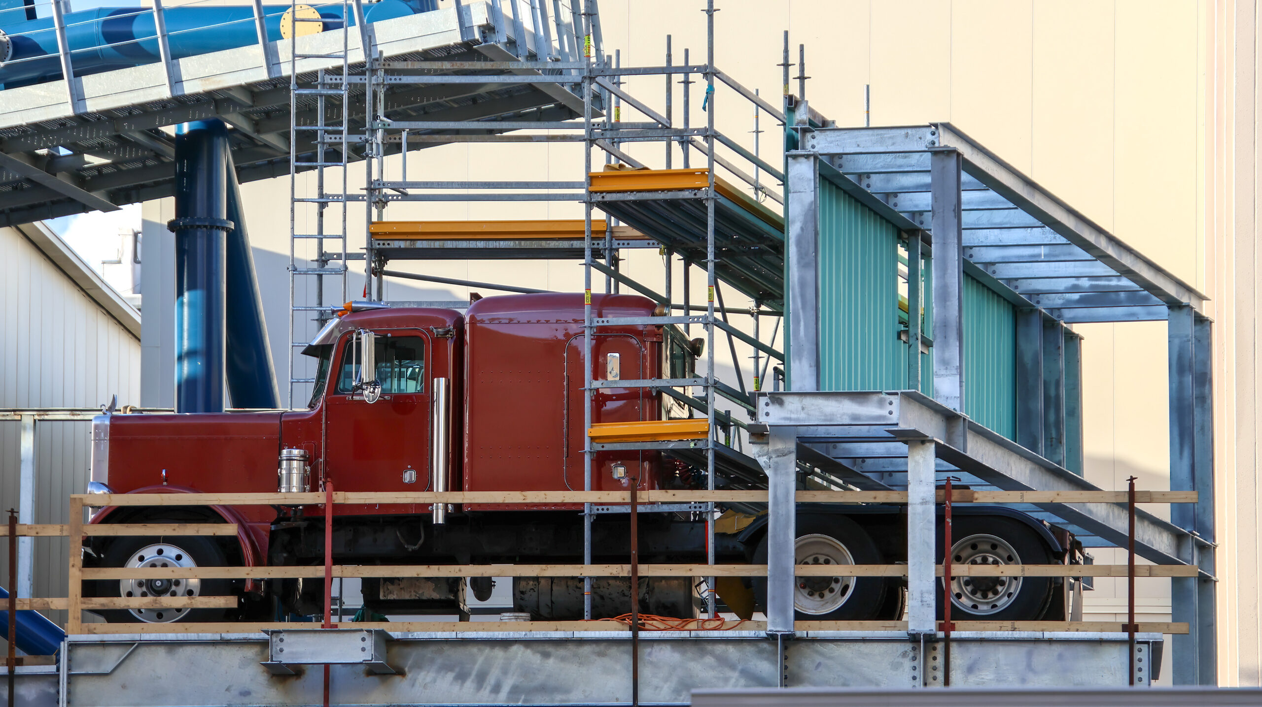 Test Car Arrives, More Theming Added at Fast & Furious: Hollywood Drift in Universal Studios Florida