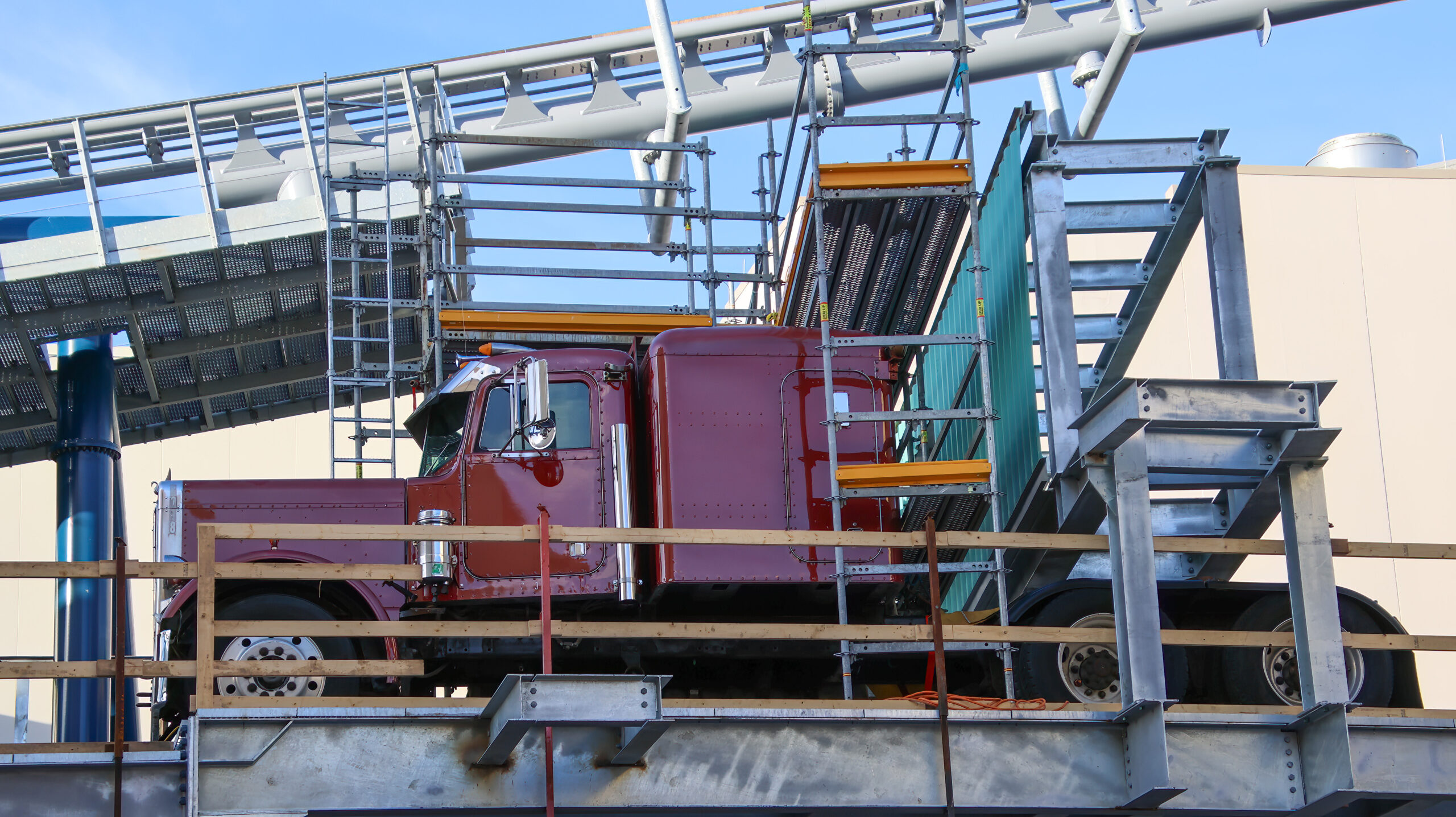 Test Car Arrives, More Theming Added at Fast & Furious: Hollywood Drift in Universal Studios Florida