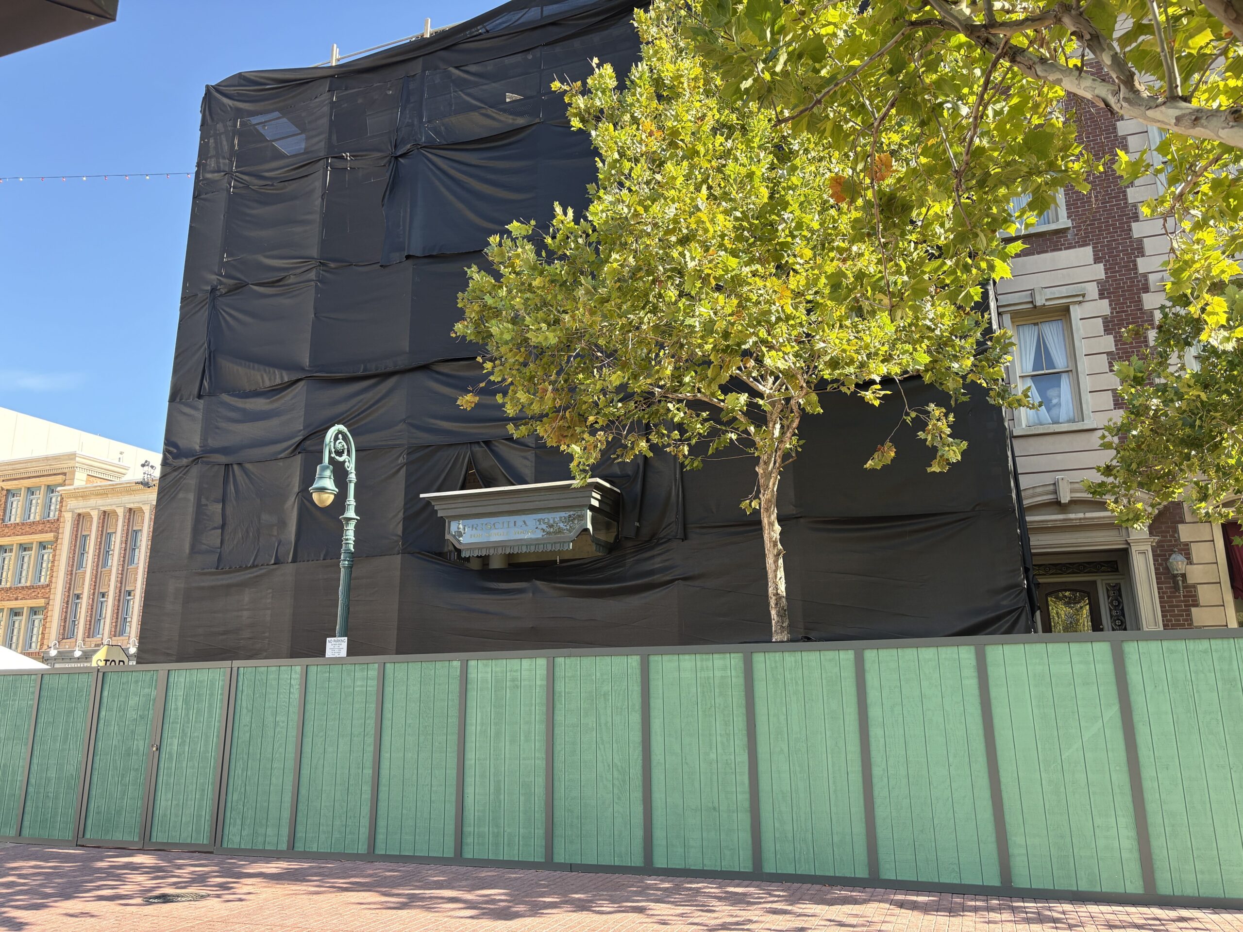 Construction Walls Extended, More Scrim and Scaffolding Installed at Universal Studios Florida