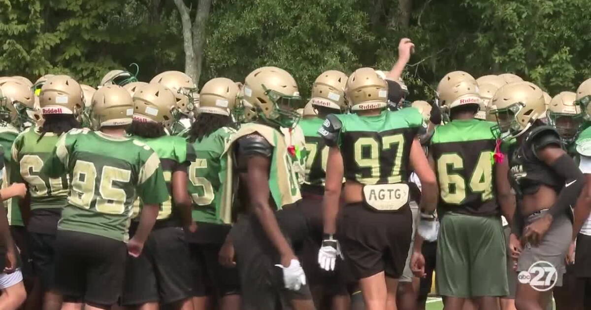 Lincoln Trojans and coach Jackson share milestone senior season