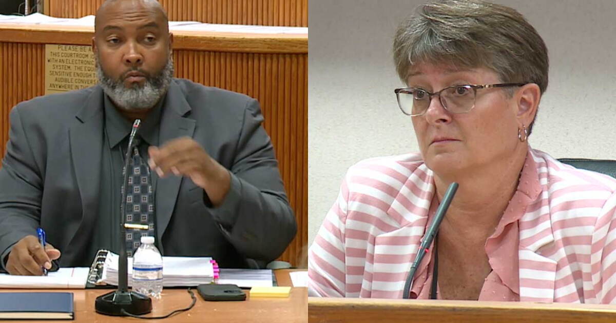 City clerk takes stand against former city manager