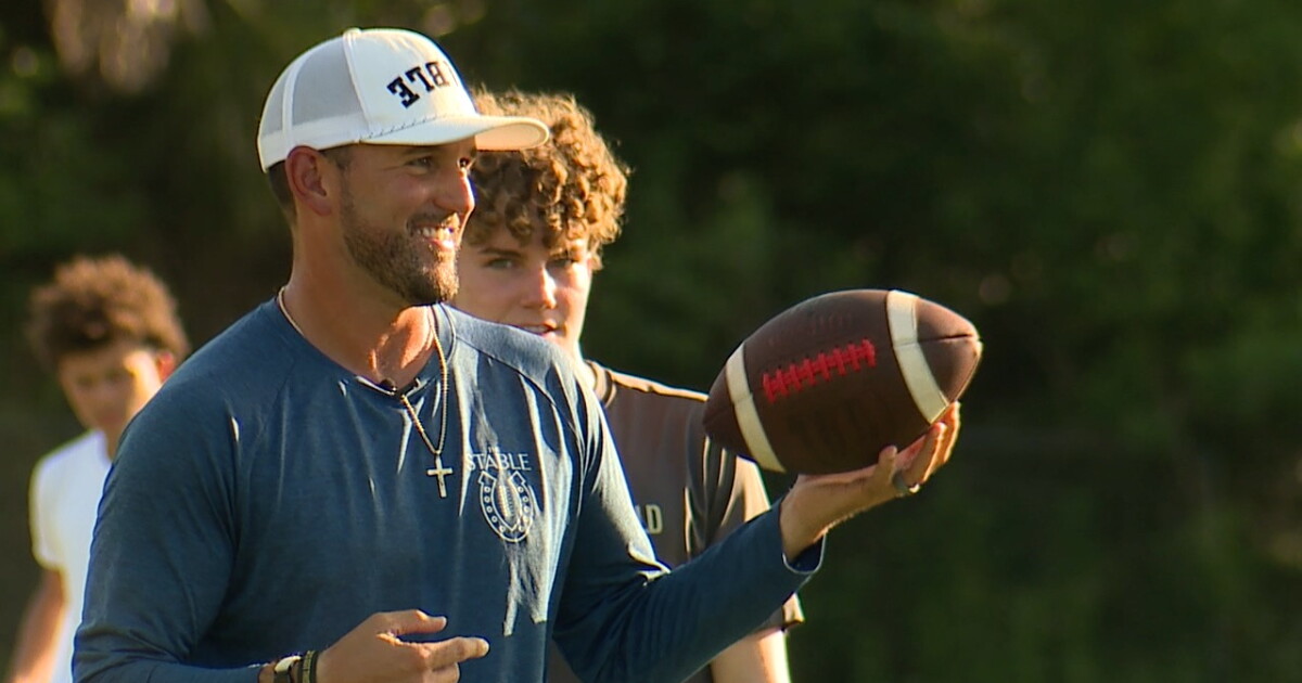 Tampa coaches to lead football camp in Shanghai, China