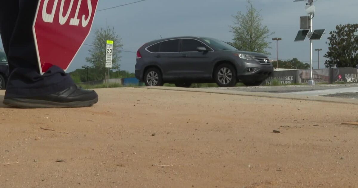 Tallahassee school-zone speed cameras show mixed early results