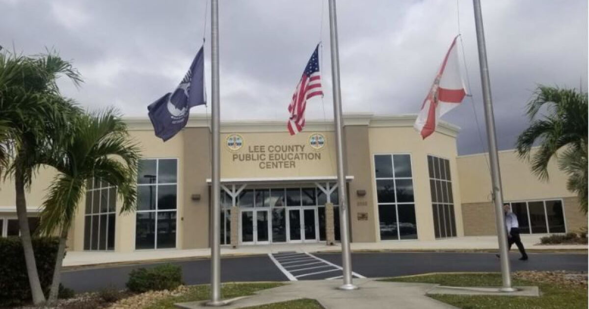 Lee teachers, union declare impasse | WGCU News