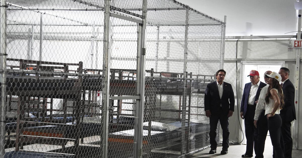 Florida Democrats demand accountability after DHS watchdog confirms abuses at 'Alligator Alcatraz'