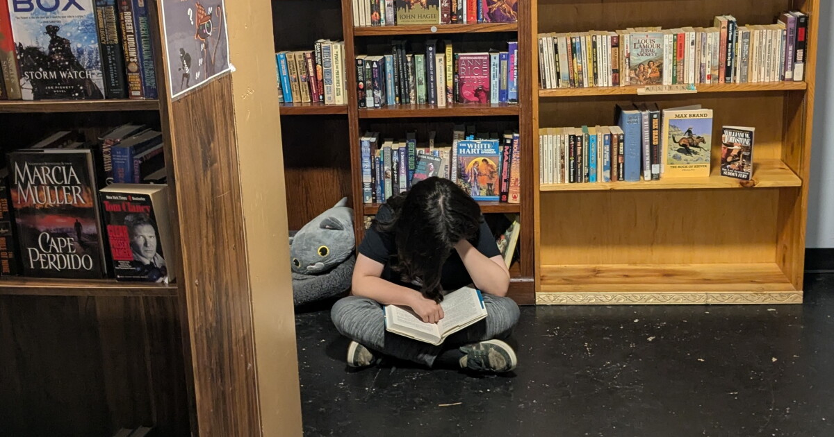 Tallahassee's Fat Cat Books officially opens its new home near the corner of Tennessee and Magnolia