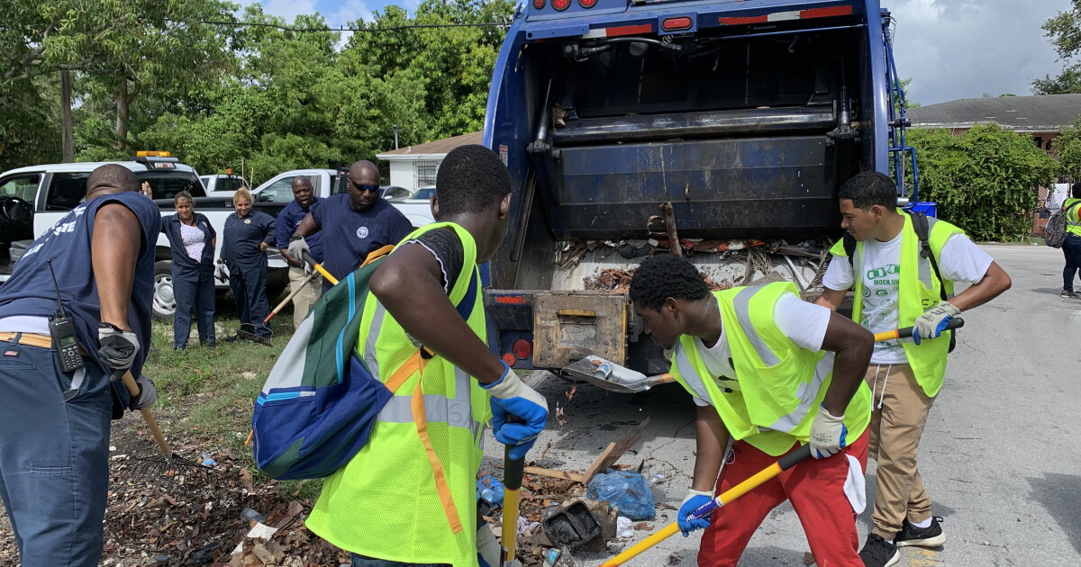 Flock cameras, high salaries and trash pickup: highlights from Miami's first budget hearing