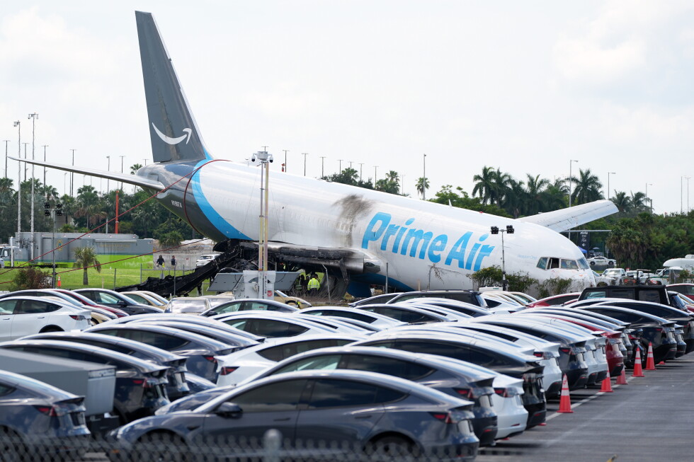Investigators seek answers after Amazon cargo jet crash in Miami kills 5