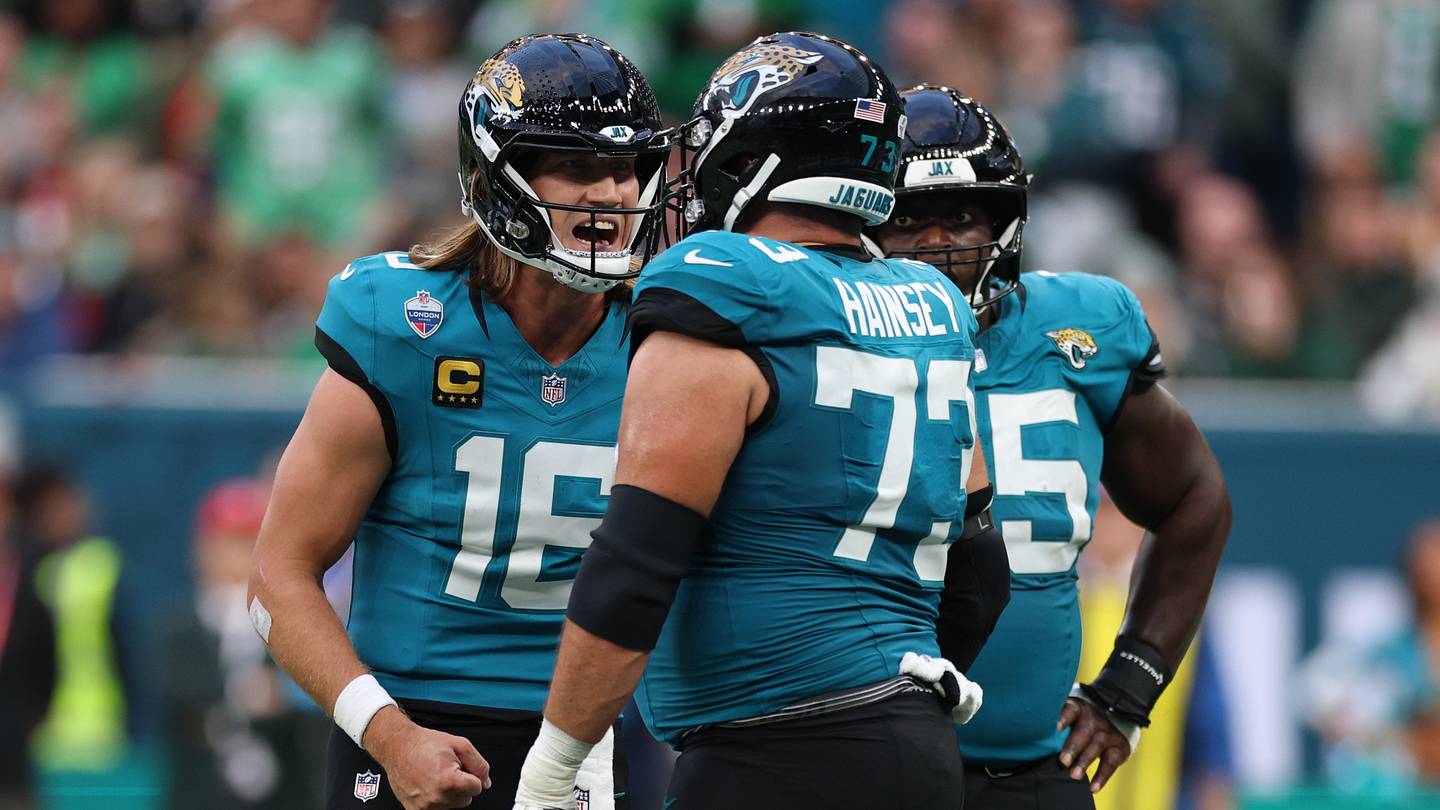 3 Things We Learned About the Jaguars vs. the Eagles: Trevor Lawrence's Fire