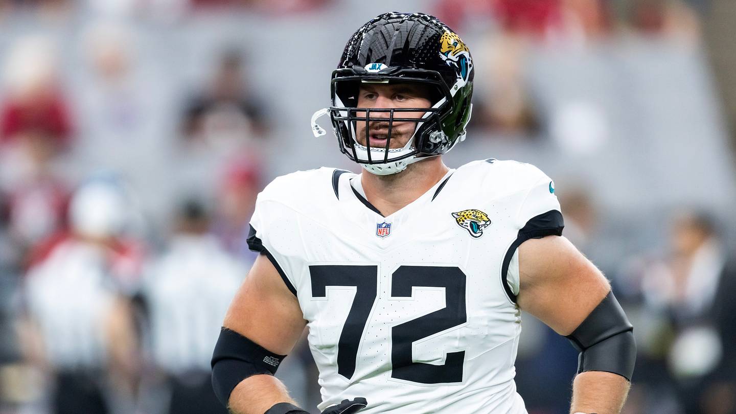 Jaguars Stock Report: 3 Players Rising, Falling After Eagles Win ... Starting With Walker Little