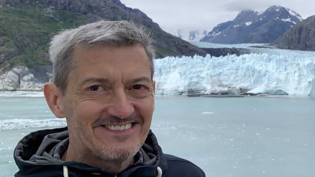 A beloved Orlando man was found dead in his home