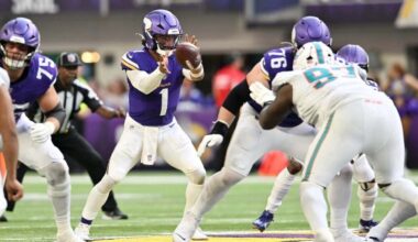 Vikings improve to 4-0 with 5 FGs, keep Dolphins winless