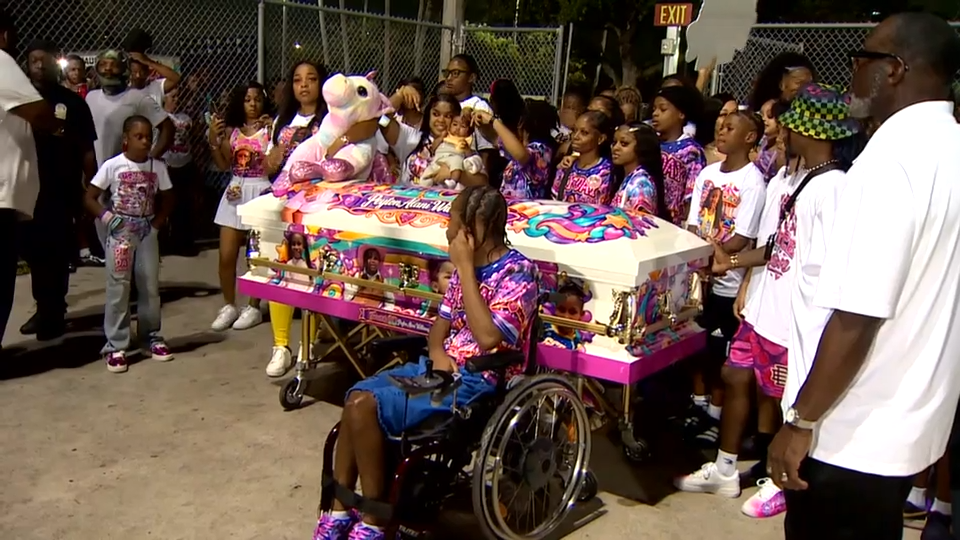 Memorial held for 10-year-old girl killed in NW Miami-Dade crash - WSVN 7News | Miami News, Weather, Sports