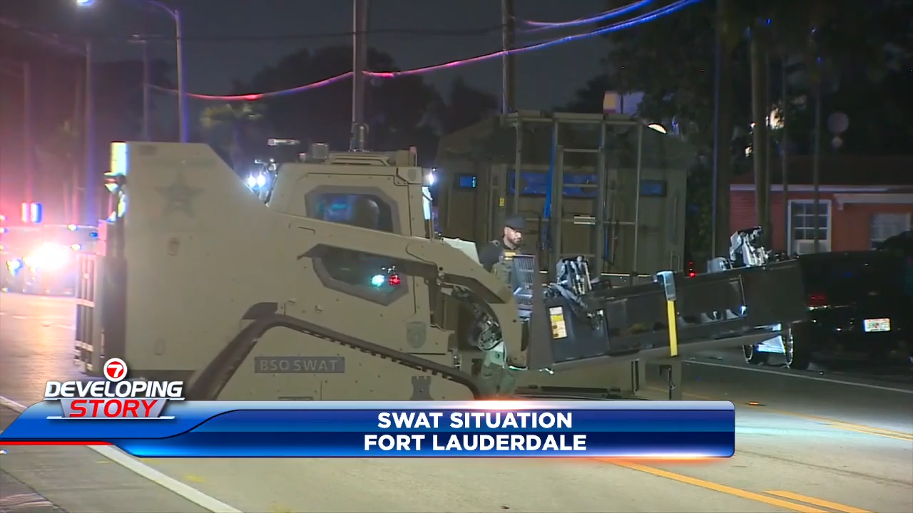 Man barricades himself inside home after deputies serve warrant in Fort Lauderdale - WSVN 7News | Miami News, Weather, Sports