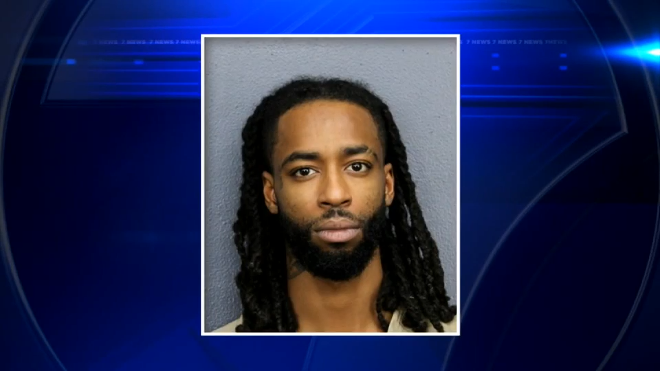 Murder suspect found in search of rapper Trippie Redd’s Broward home - WSVN 7News | Miami News, Weather, Sports