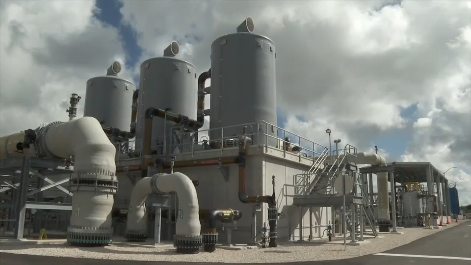 Fort Lauderdale officials celebrate opening of new water center, updating their water system - WSVN 7News | Miami News, Weather, Sports