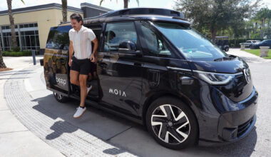 Beep Autonomous Vans in Orlando