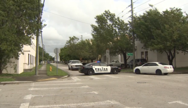 Hoax threats trigger lockdowns at Miami Southwest and Miami Senior High schools - WSVN 7News | Miami News, Weather, Sports
