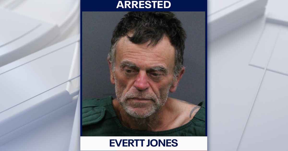 Brandon bank robbery: Convicted felon accused of robbing Wells Fargo, deputies say