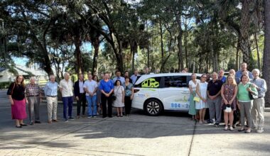 Foundation donates van to Beaches Council on Aging
