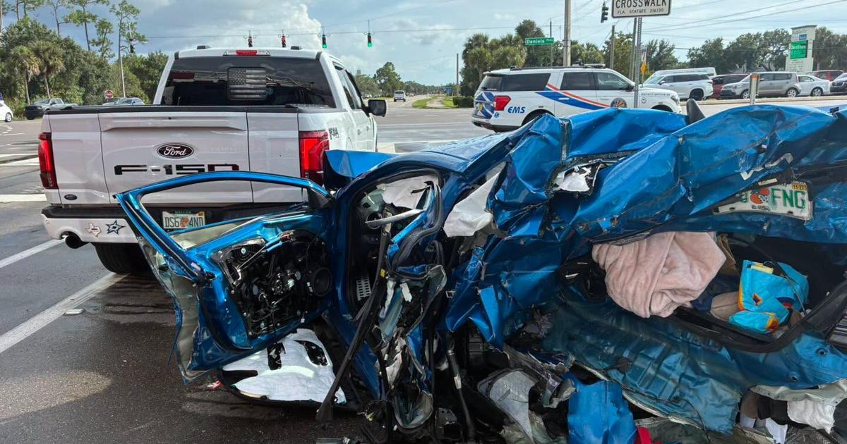 Punta Gorda man dies in 6-car crash at Fort Myers intersection | Lee County