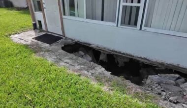 Sinkhole opens beneath Orlando townhome, forcing residents out