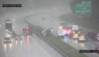 Traffic Alert: Crash on I-95 North between JTB and Bowden Road blocking 2 left lanes