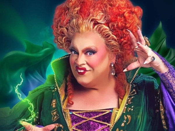 Ginger Minj brings some Halloween hocus-pocus home