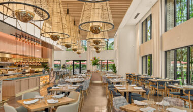 Sweetwaters restaurant opens along Fort Lauderdale river