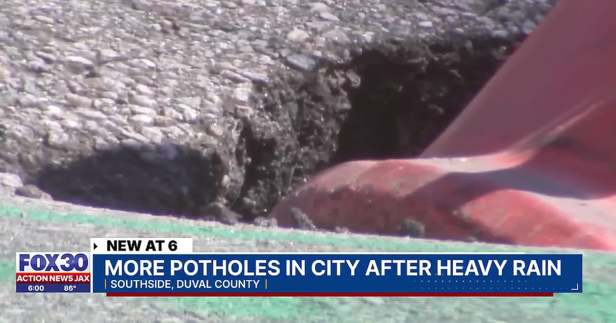 Jacksonville pothole repairs surge as city works through backlog after heavy rain – 104.5 WOKV