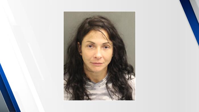 Woman sets fire to home after fight with homeowner, Belle Isle police say
