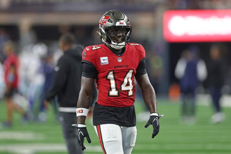 Tampa Bay Buccaneers v Dallas Cowboys