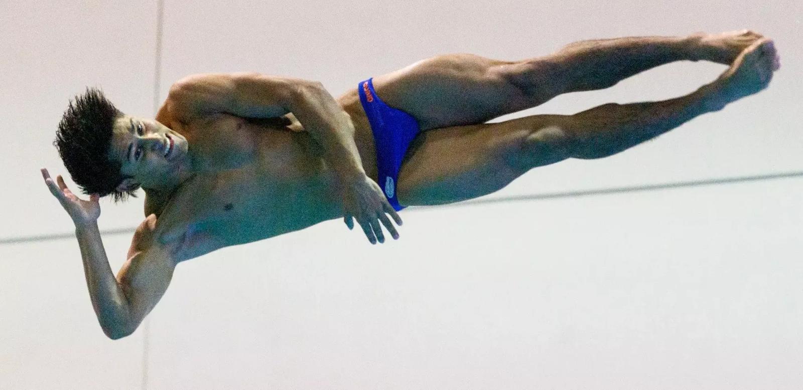 Florida Diving Welcomes Miami for Home Opener