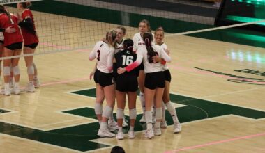 Volleyball Posts Season-High 18 Blocks in Hard-Fought 3-1 Loss to Miami