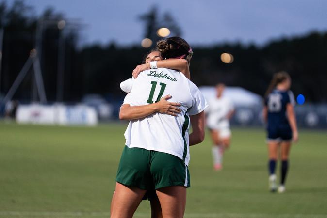 Scoring Outburst Hands Dolphins River City Rumble Victory