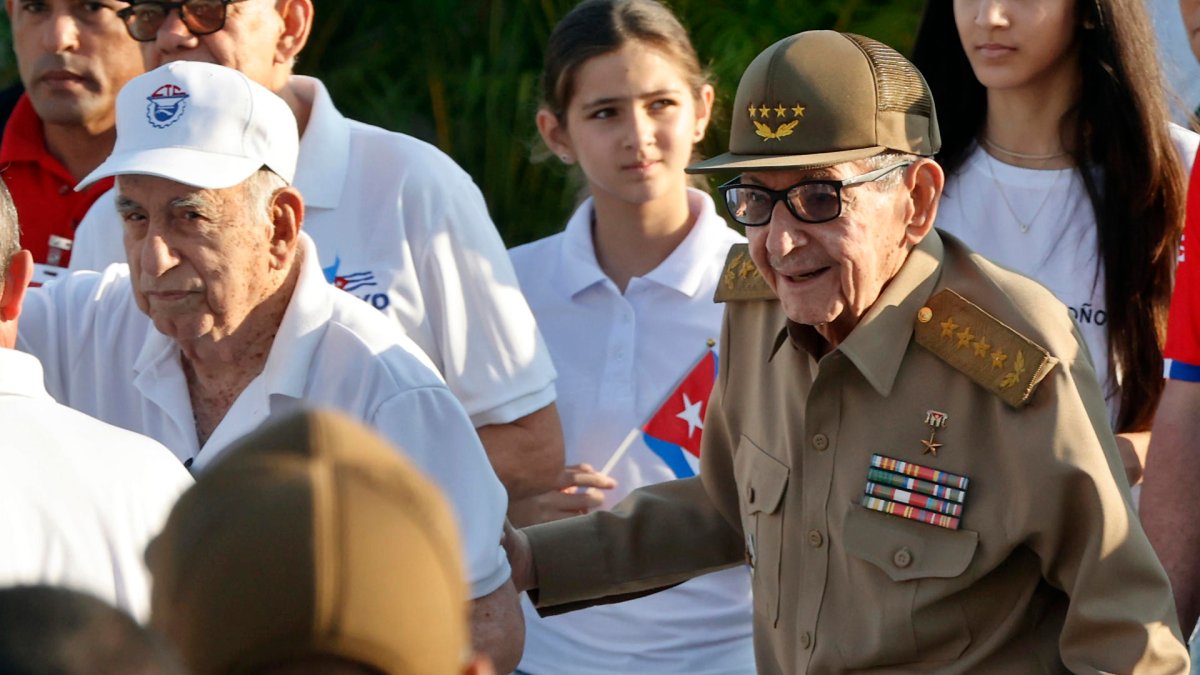 Uthmeier to hold press conference at FIU regarding Raúl Castro ‘arrest warrant’ – NBC 6 South Florida