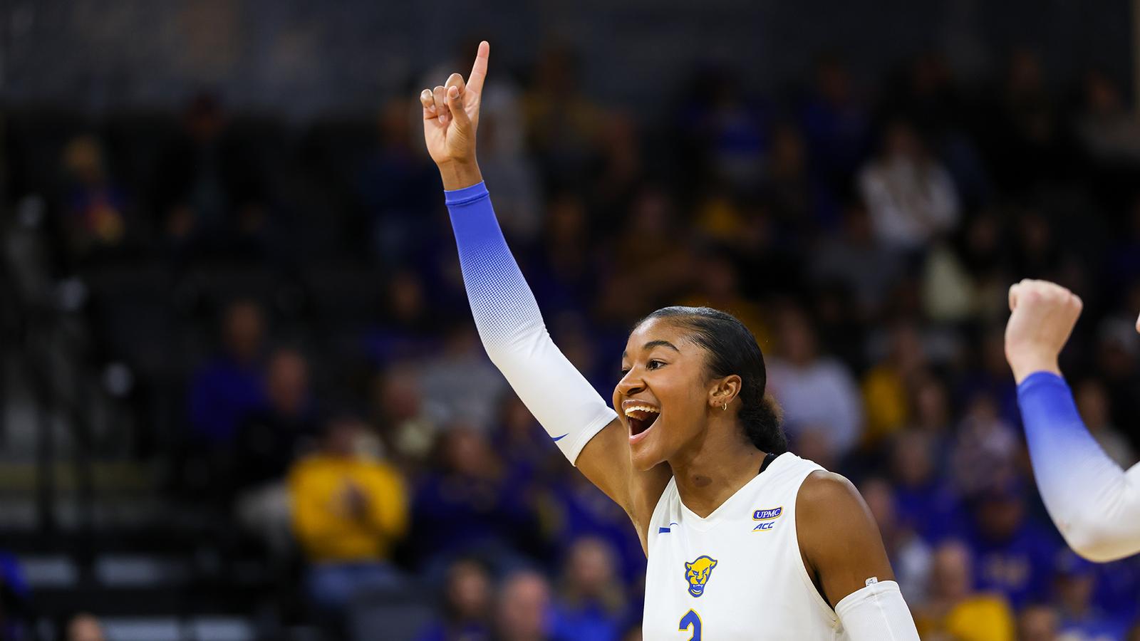 Babcock, Bayless Bring Firepower In Sweep Of Miami