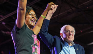 Sen. Bernie Sanders rallies with Angie Nixon in Tallahassee