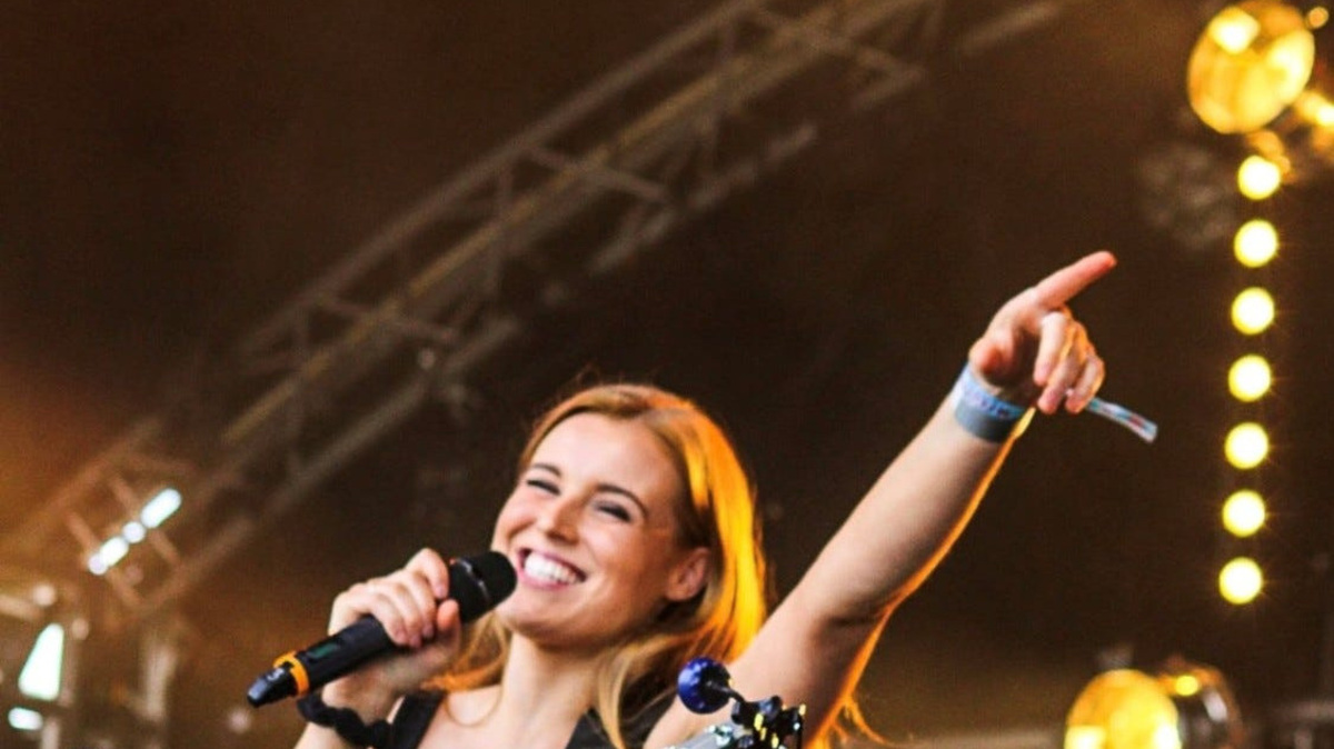 Viral star Grace George brings music to Tallahassee for US debut