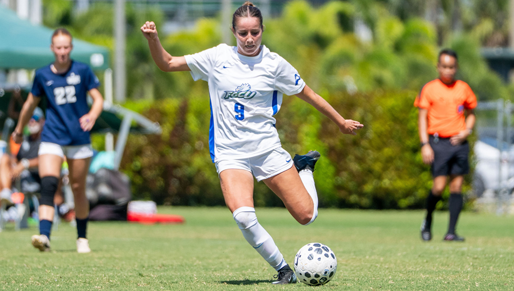 Eagles soar into first place | FGCU women’s soccer top of ASUN