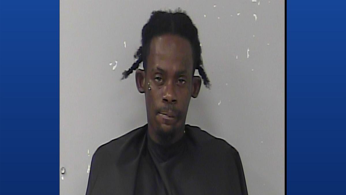 Fort Pierce man arrested on child abuse charge while out on bond