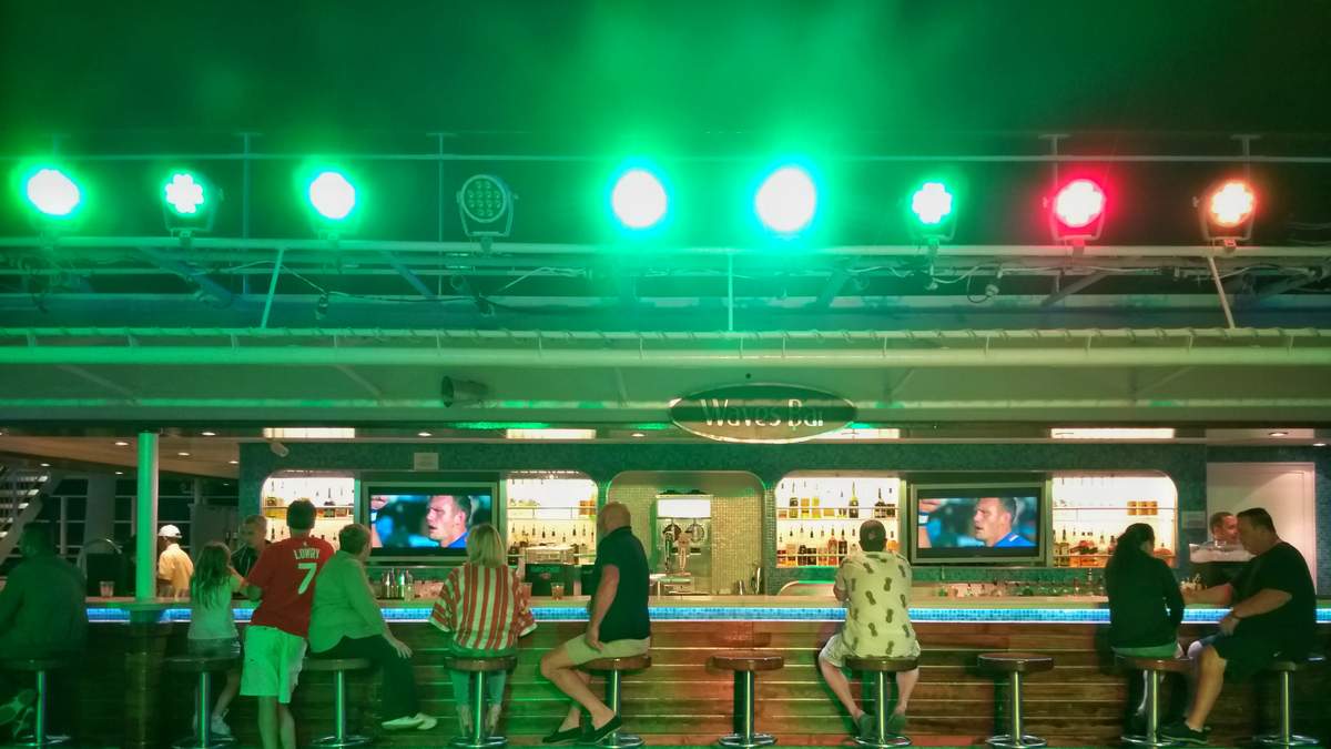 Fort Lauderdale Moves to Restrict Himmarshee Nightlife Hours | NewsRadio WIOD